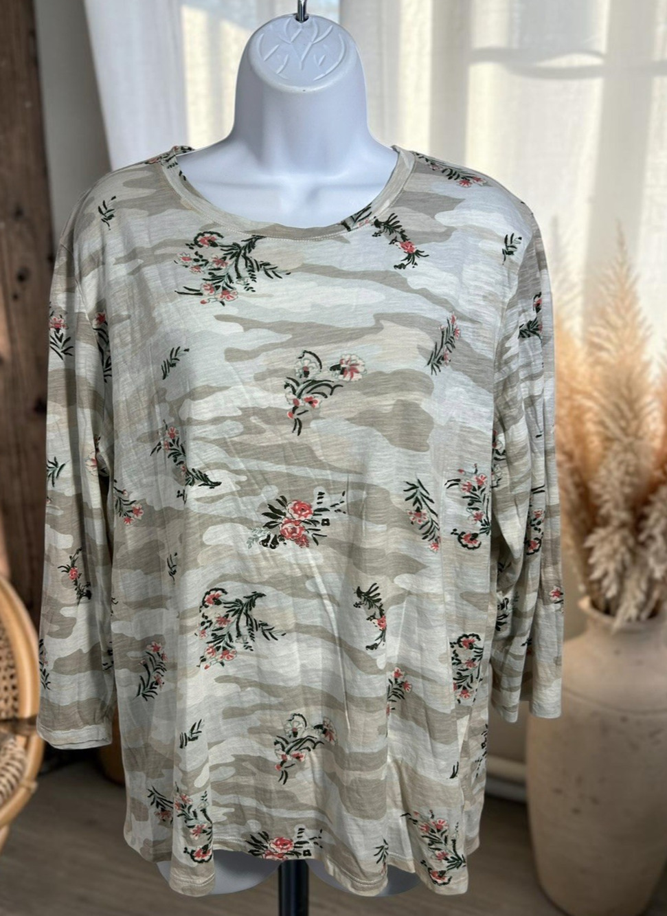 Lucky Brand Floral Top Size XL 3/4 Sleeve Brown Camouflage Flowers Shirt Tee